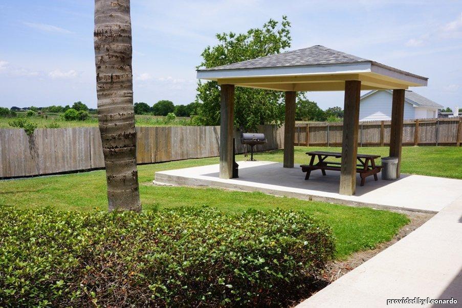 Best Western Isabelle Court Galliano Exterior photo