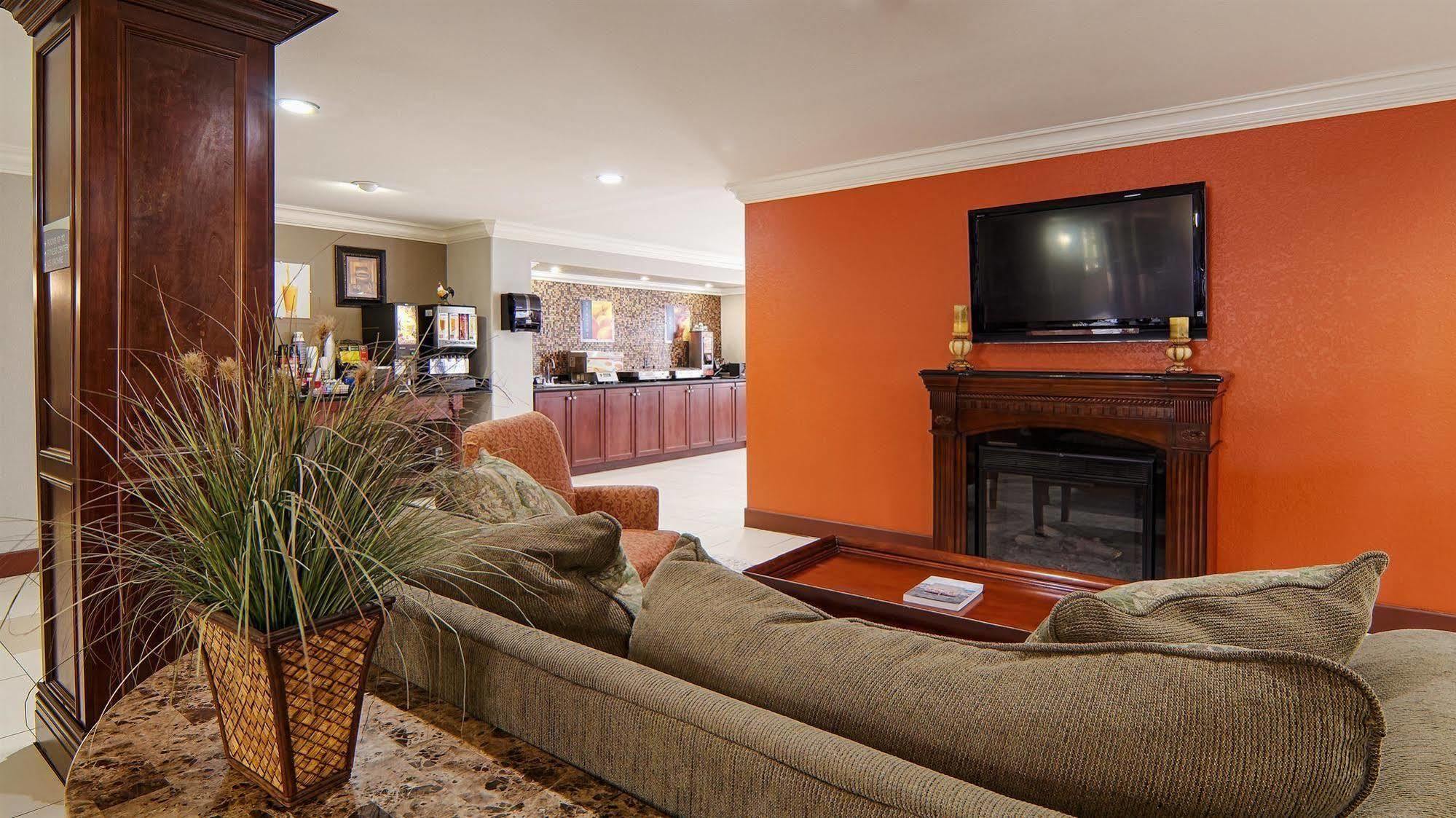 Best Western Isabelle Court Galliano Exterior photo