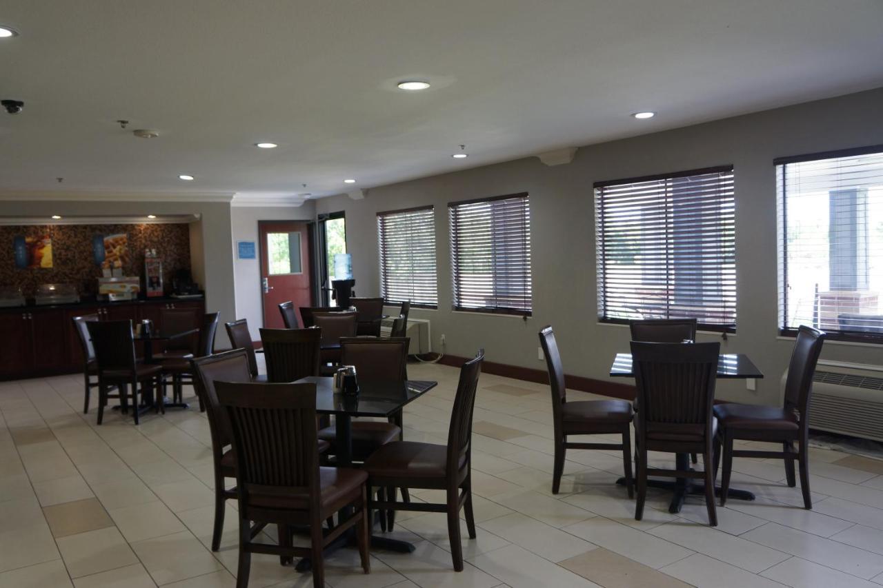 Best Western Isabelle Court Galliano Exterior photo